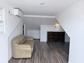 1155 N Minnesota Ave, Unit 1155 in Brownsville, TX - Foto de edificio - Building Photo