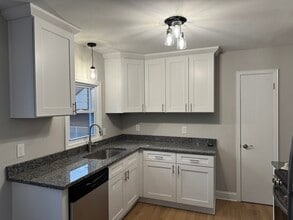 18702 Arrowhead Ave in Cleveland, OH - Building Photo - Building Photo