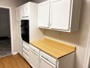 186 N Sunset Terrace in Jackson, MS - Building Photo - Building Photo