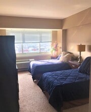 110 Somerset St Unit 2109, Unit 2109 in New Brunswick, NJ - Building Photo - Building Photo