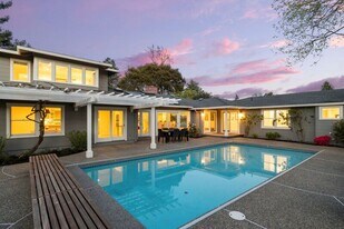 1321 Butterfield Rd in San Anselmo, CA - Building Photo