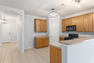 10701 Vista Heights Blvd in Fort Worth, TX - Building Photo - Building Photo