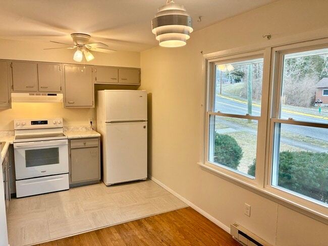 309 Sandra Dr, Unit 309A Sandra Drive