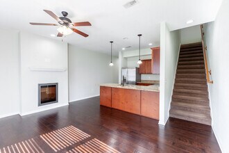 6403 Darnell St in Shawnee, KS - Building Photo - Building Photo