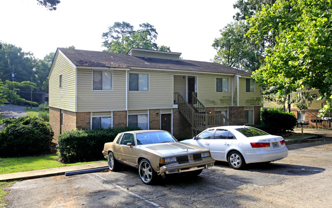 728 Pointe Ct in Tallahassee, FL - Building Photo - Building Photo