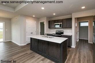 3410 Wolf Creek Rd SW in Bondurant, IA - Building Photo - Building Photo