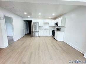 321 St Mark St in Petersburg, VA - Building Photo - Building Photo