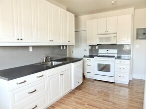 15 William St in Hastings On Hudson, NY - Building Photo - Building Photo