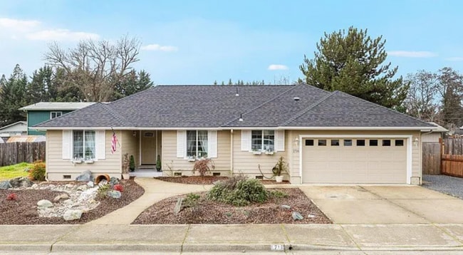 property at 1716 Gardendale Ln