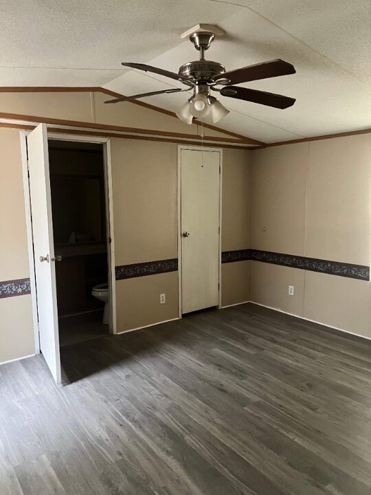2045 Deborah Ln in Little Rock, AR - Building Photo