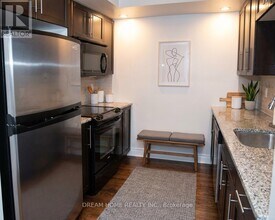 23 Cox Blvd in Markham, ON - Building Photo - Building Photo