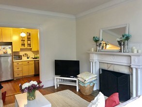 481 Beacon St, Unit 24A in Boston, MA - Building Photo - Building Photo