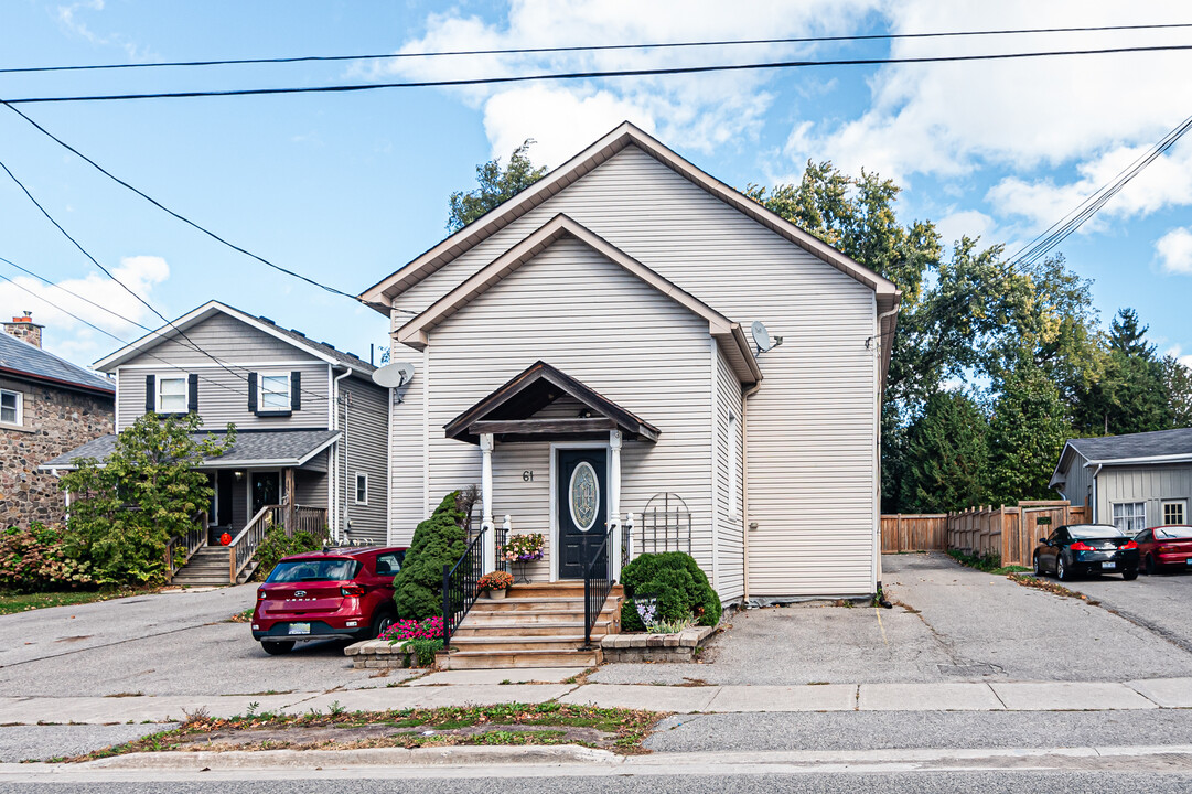 61 Main St S in Uxbridge, ON - Building Photo