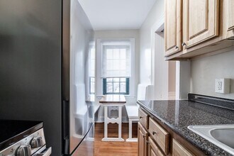 124 Bowdoin St in Boston, MA - Building Photo - Building Photo