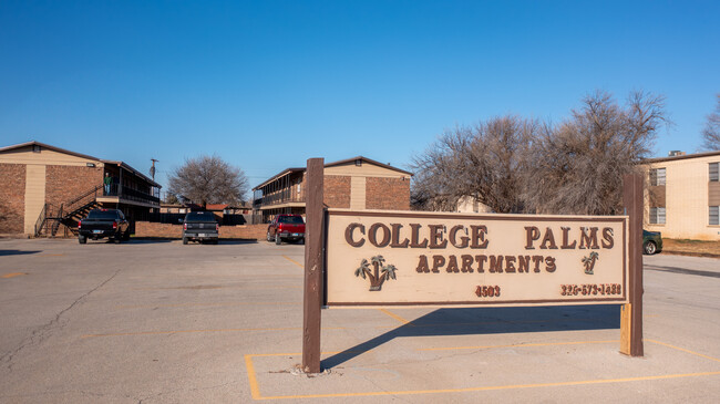 College Palms in Snyder, TX - Building Photo - Primary Photo