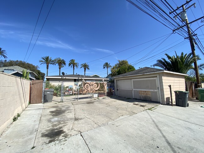 510 S Birch St in Santa Ana, CA - Building Photo - Building Photo