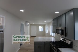 3849 Menlo Ave in San Diego, CA - Building Photo - Building Photo