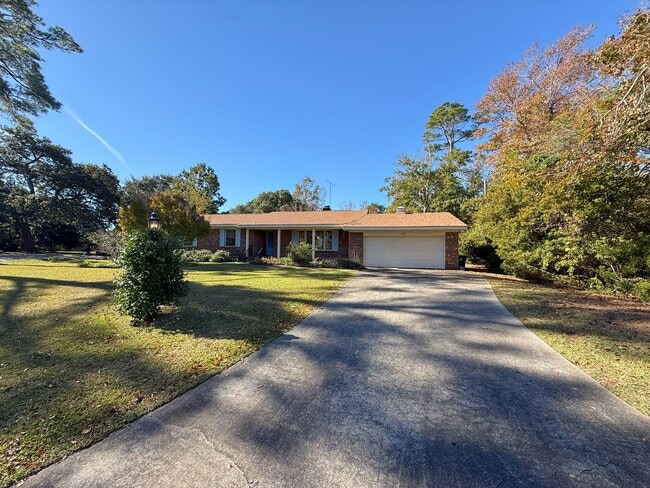 222 Knox Dr in Morehead City, NC - Building Photo - Building Photo