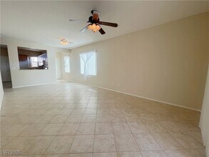 2316 Peaceful Moon St in Henderson, NV - Building Photo - Building Photo