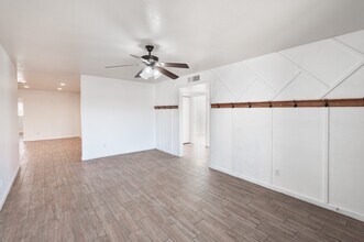 4625 E Park St in Phoenix, AZ - Building Photo - Building Photo