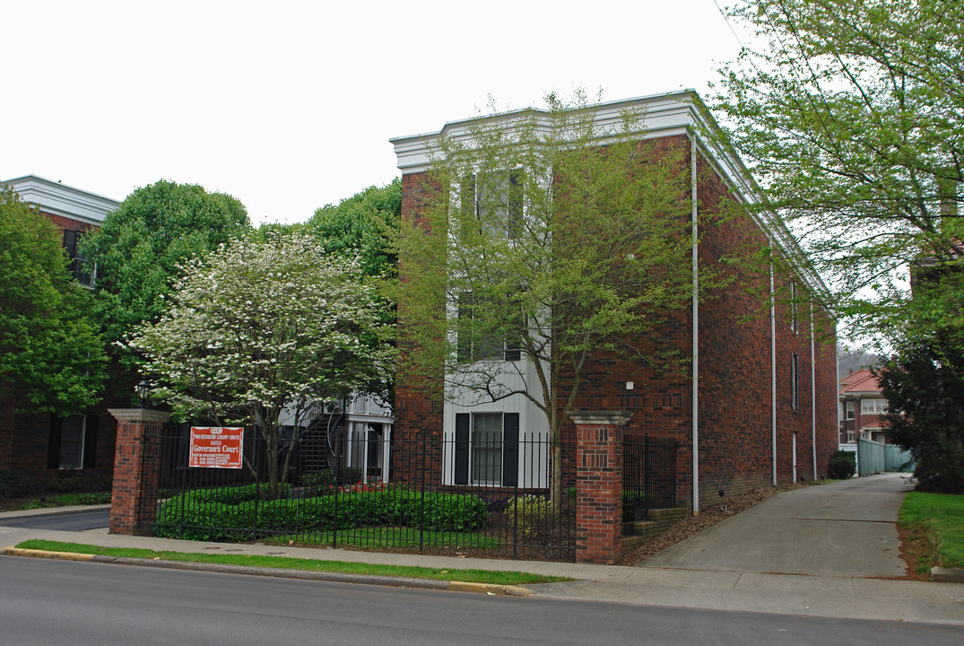 1621 Virginia St in Charleston, WV - Building Photo