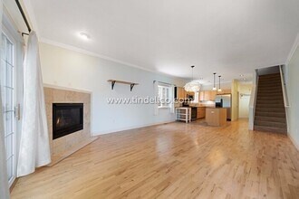 3909 SE Crystal Springs Blvd in Portland, OR - Building Photo - Building Photo