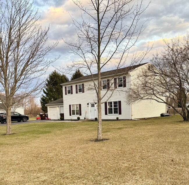 property at 13 Dresden Ct