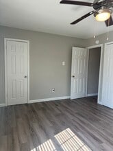 Garner Park in Pasadena, TX - Building Photo - Building Photo