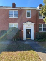 2940 Oleander Dr in Wilmington, NC - Building Photo