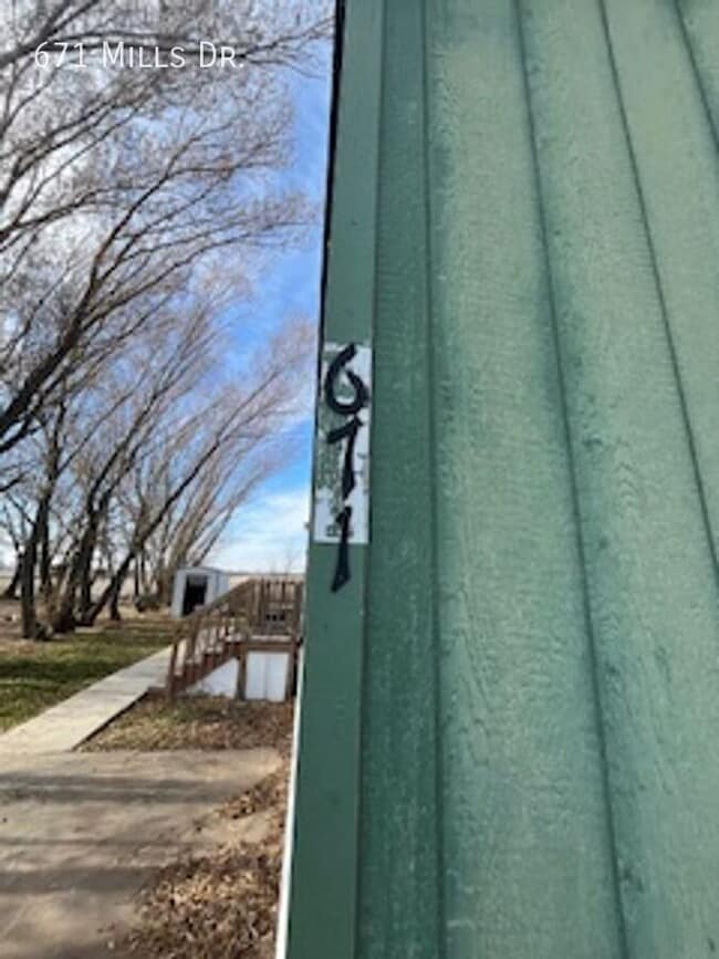 671 W Mills Dr in Towanda, KS - Building Photo - Building Photo