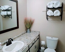 2331 Colony Dr SW in Huntsville, AL - Building Photo - Building Photo