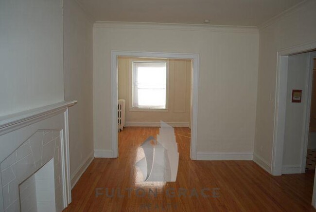 1317 W Estes Ave in Chicago, IL - Building Photo - Building Photo