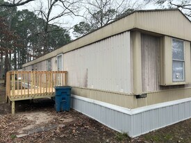 97 White Oak Village in Rainbow City, AL - Building Photo