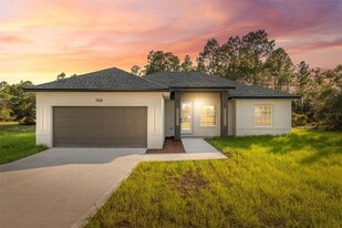 746 Marion Oaks Manor in Ocala, FL - Building Photo