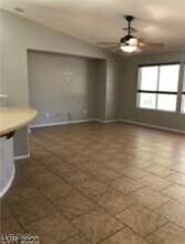 9329 Dorrell Ln in Las Vegas, NV - Building Photo - Building Photo
