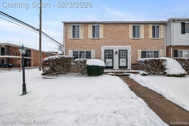 property at 4811 Mansfield Ave