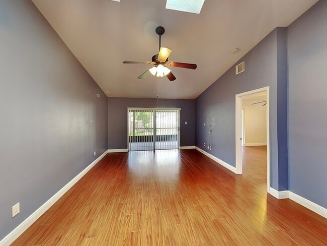 989 Wildflower Way in Longwood, FL - Building Photo - Building Photo