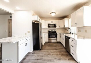 3722 S Bellingham Pl in Tucson, AZ - Building Photo - Building Photo