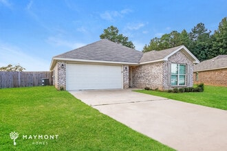 12 Hideaway Ln in Wetumpka, AL - Building Photo - Building Photo