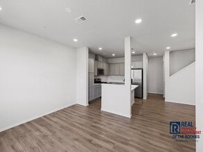 4804 Denys Dr. in Timnath, CO - Building Photo - Building Photo