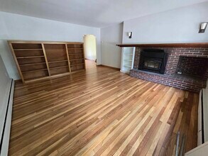 10 Richards Dr in Brunswick, ME - Building Photo - Building Photo