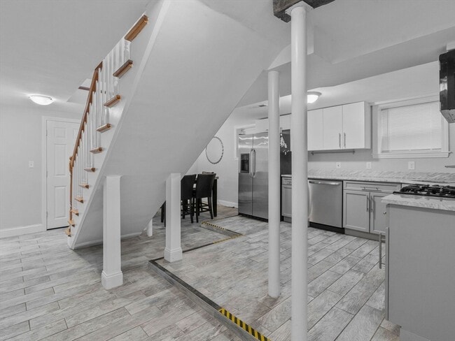 98 Elm St in Somerville, MA - Building Photo - Building Photo