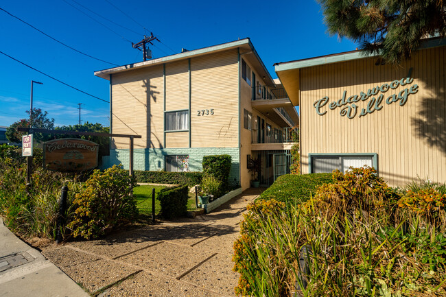 Cedarwood Village in Torrance, CA - Building Photo - Primary Photo