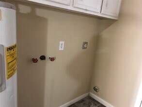 12127 Troulon Dr in Houston, TX - Building Photo - Building Photo