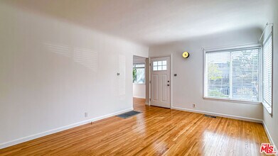 4231 Gateway Ave in Los Angeles, CA - Building Photo - Building Photo