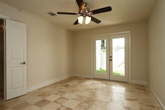 1815 Oakdale St in Houston, TX - Building Photo - Building Photo