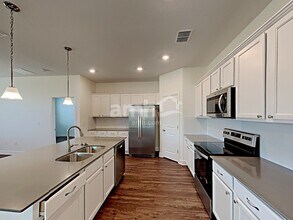 4715 Windy Hammock Way in Palmetto, FL - Building Photo - Building Photo