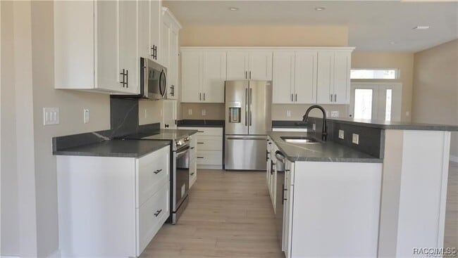 property at 786 E Dunbar Ln