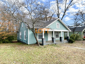 214 Virginia Ave in Greenville, SC - Foto de edificio - Building Photo