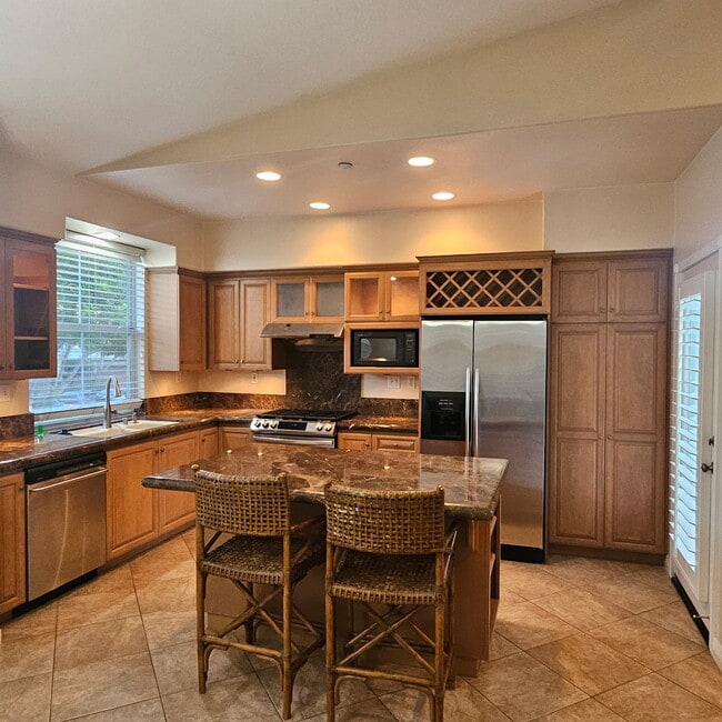 2806 Cherrywood in Irvine, CA - Building Photo - Building Photo